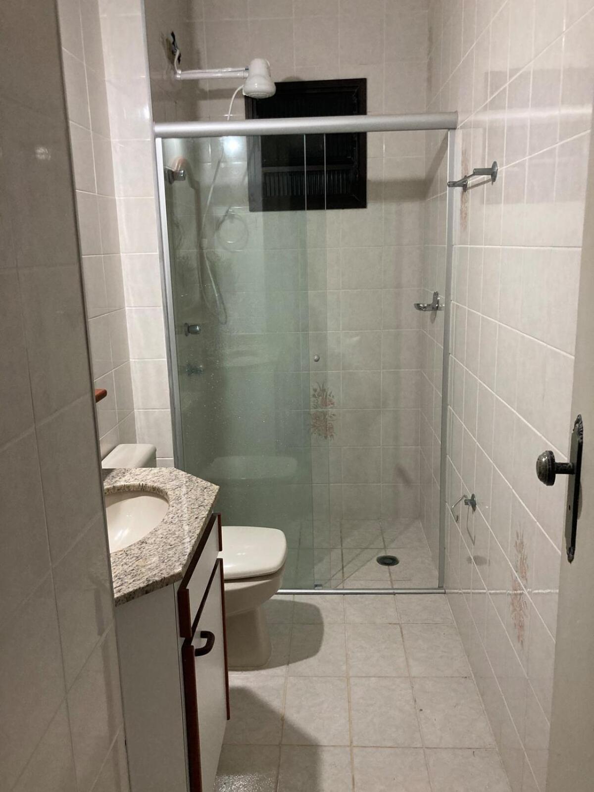 Apto Pe Nas Toninhas Wembley Tenis Apartamento Ubatuba